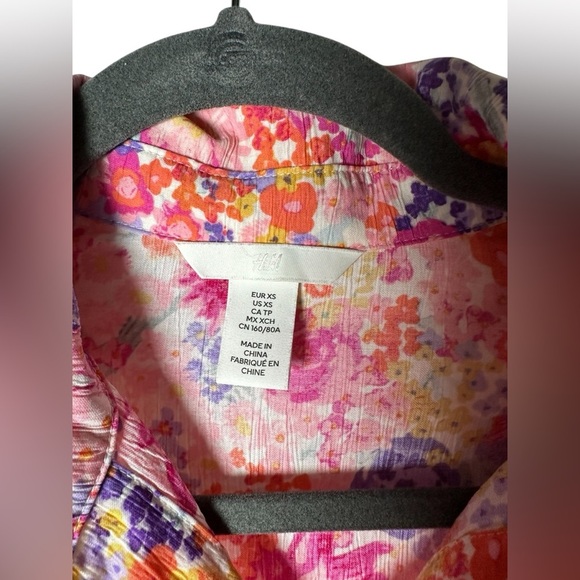H&M Floral Button Down Blouse Women’s XS Long Sleeve Collared Shirt - Picture 4 of 6